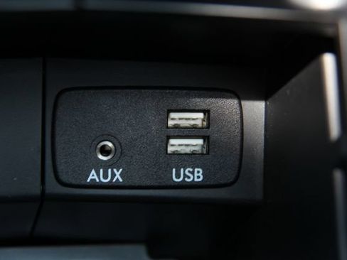 Used 2018 Subaru Forester 2.5i Limited AWD/4WD image 33