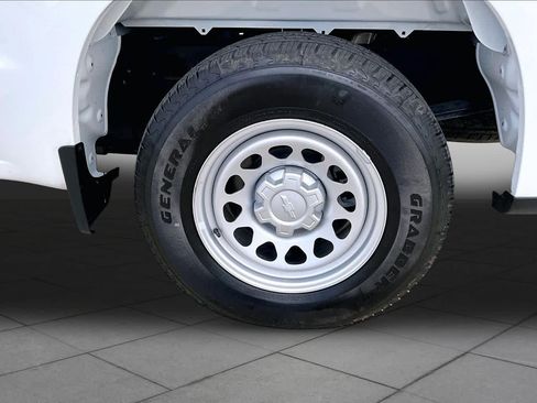 Used 2024 Chevrolet Silverado 1500 W/T w/ Trailering Package AWD/4WD image 11