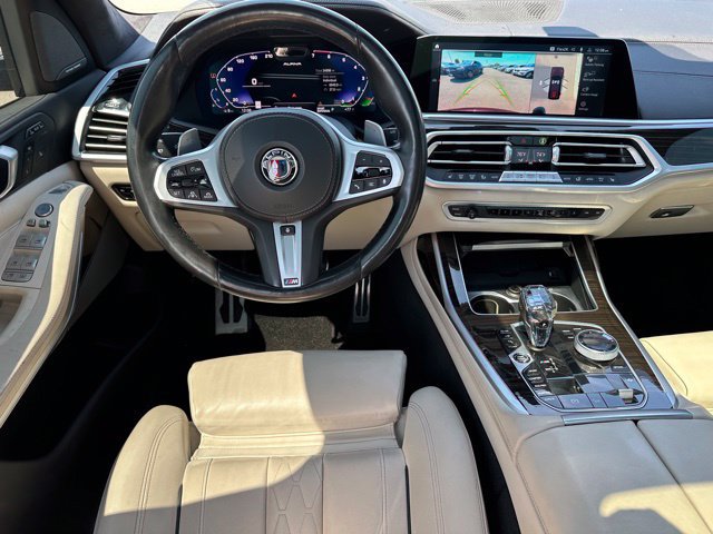 Used 2021 BMW X7 M50i AWD/4WD image 18