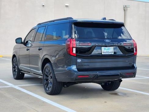 Used 2025 Ford Expedition Max Platinum w/ Stealth Appearance Package AWD/4WD image 7