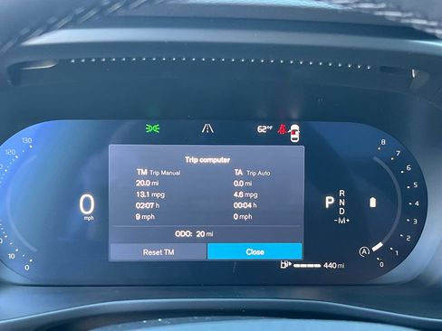 New 2026 Volvo XC40 B5 Ultra w/ Protection Package Premier AWD/4WD image 14