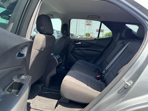 Used 2024 Chevrolet Equinox LT w/ LPO, Floor Liner Package FWD image 10