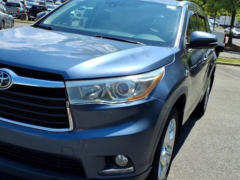 Used 2015 Toyota Highlander Limited Platinum AWD/4WD image 27