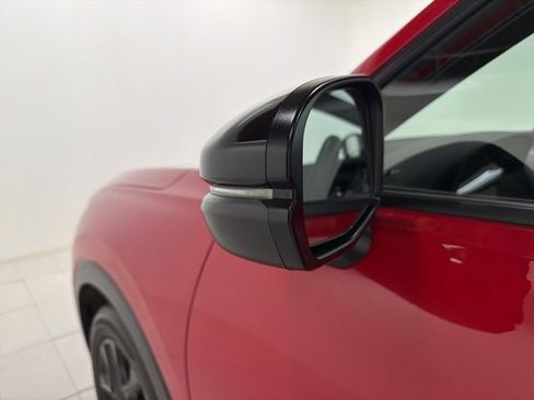 Used 2025 Honda HR-V Sport image 9