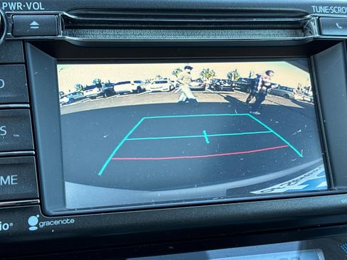 Used 2015 Toyota RAV4 Limited image 26