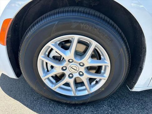 Certified 2023 Chrysler Voyager LX FWD image 32