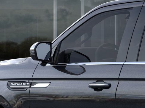 New 2023 Lincoln Navigator Black Label image 20