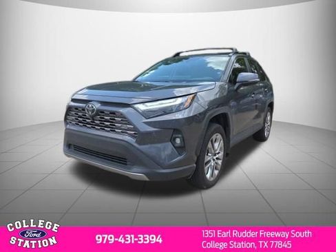 Used 2025 Toyota RAV4 Limited w/ Advanced Technology Package AWD/4WD image 3