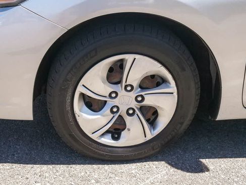 Used 2013 Honda Civic LX image 5