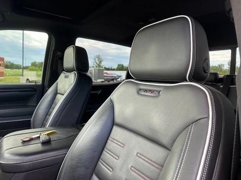 Used 2023 GMC Sierra 1500 AT4X AWD/4WD image 3