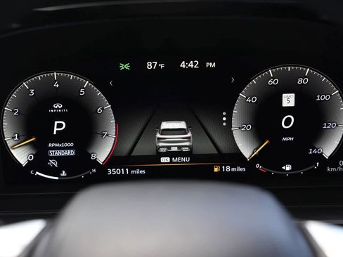 Used 2023 INFINITI QX60 Luxe w/ Performance Audio Package image 12