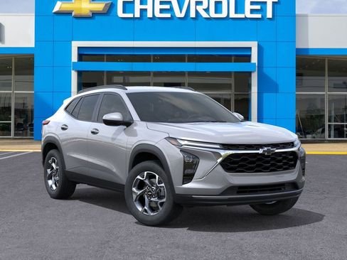 New 2026 Chevrolet Trax LT w/ Driver Confidence Package image 7