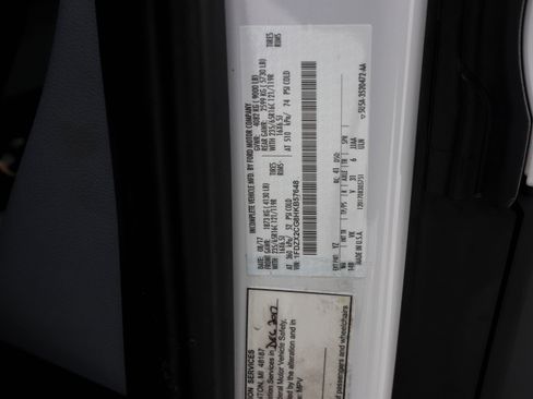 Used 2017 Ford Transit 350 XL image 38