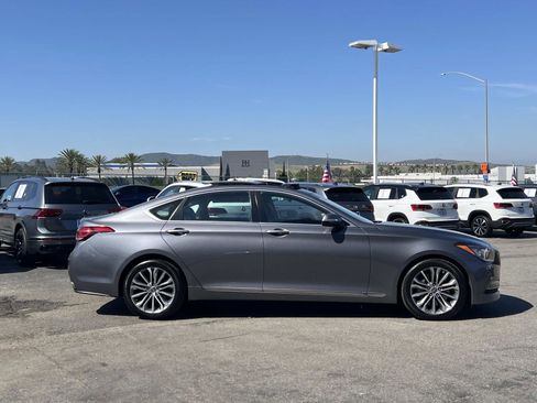 Used 2016 Hyundai Genesis 3.8 w/ Option Group 02 image 30