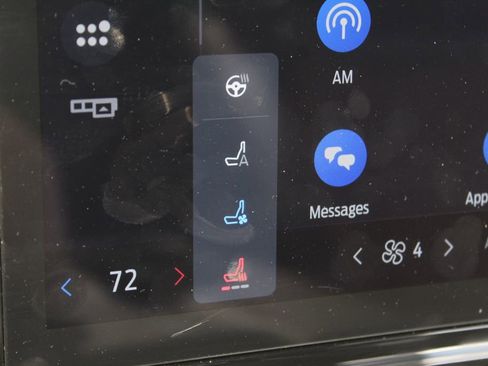 Used 2025 Ford Expedition King Ranch image 34