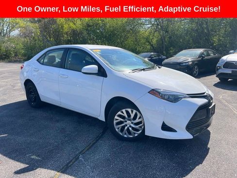 Used 2019 Toyota Corolla LE FWD image 1