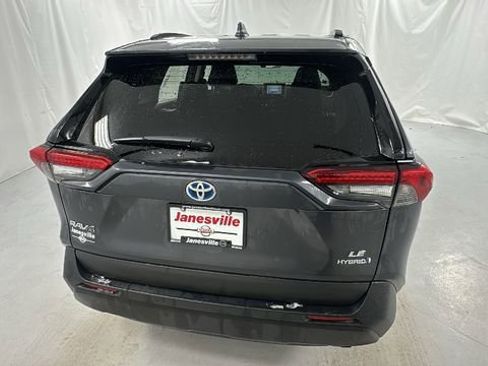 Used 2024 Toyota RAV4 LE image 4