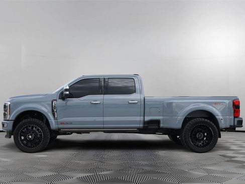Used 2024 Ford F450 Limited w/ FX4 Off-Road Package AWD/4WD image 7