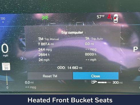 Used 2024 Volvo XC60 B5 Plus w/ Protection Package Premier image 31