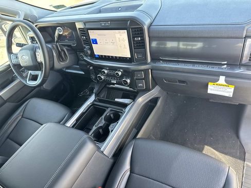 New 2025 Ford F350 Lariat w/ Lariat Ultimate Package image 29