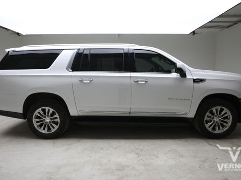 Used 2023 GMC Yukon XL SLT RWD image 5