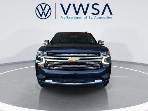 Used 2024 Chevrolet Suburban Premier image 2
