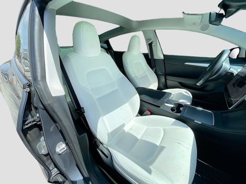 Used 2023 Tesla Model 3 Standard Range RWD image 26