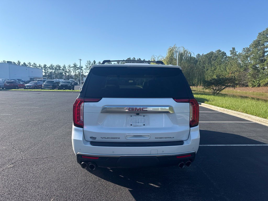 Used 2022 GMC Yukon Denali AWD/4WD image 6