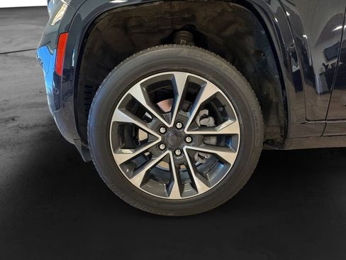 Used 2023 Jeep Grand Cherokee L Overland w/ Rear Seat Video Group I image 9