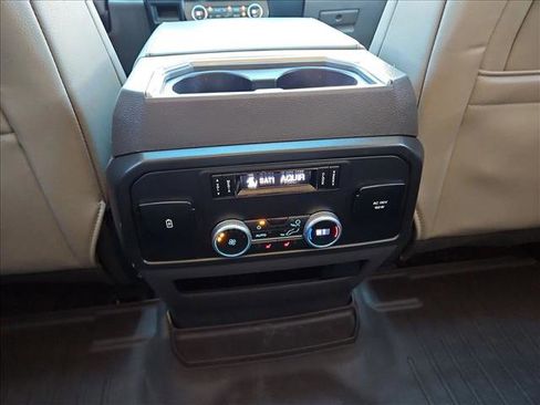 Used 2021 Ford Expedition Max Limited image 19