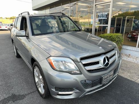 Used 2013 Mercedes-Benz GLK 350 4MATIC image 2