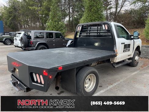 Used 2023 Ford F350 XLT w/ Snow Plow Prep Package image 3