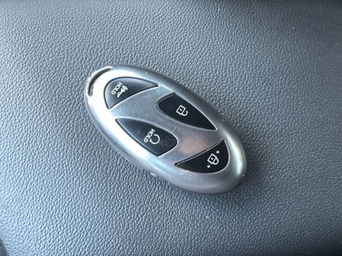 Certified 2025 Hyundai Elantra Sport FWD image 31