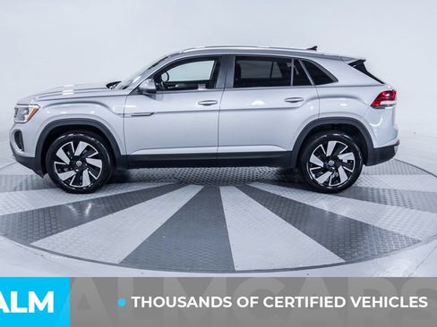 Used 2026 Volkswagen Atlas Cross Sport SE AWD/4WD image 4