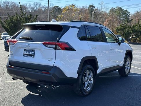 New 2025 Toyota RAV4 XLE w/ Convenience Package image 19