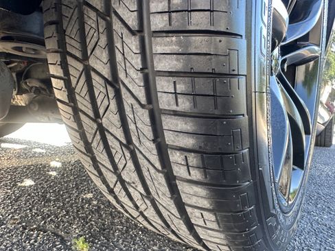 Used 2018 Dodge Challenger SXT w/ Blacktop Package image 37