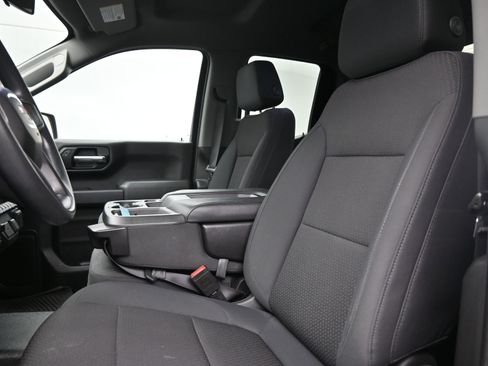 Used 2020 GMC Sierra 1500 Base w/ Sierra Value Package image 17