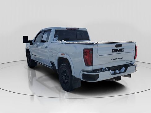 Used 2024 GMC Sierra 2500 Denali Ultimate image 3