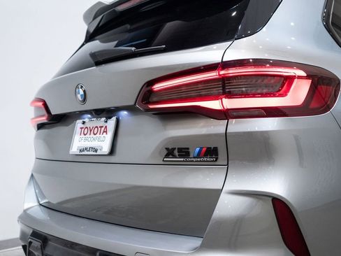 Used 2021 BMW X5 M image 12
