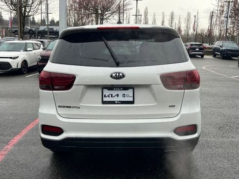 Used 2019 Kia Sorento LX image 6