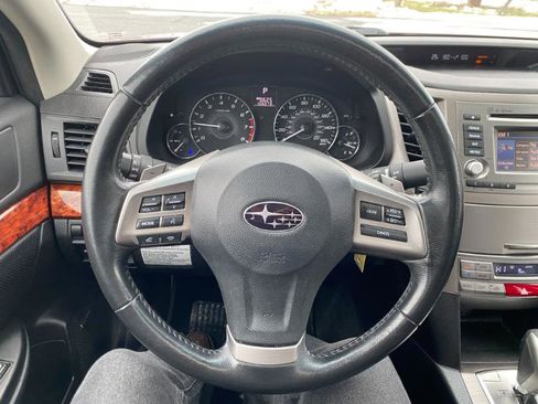 Used 2012 Subaru Legacy 3.6R Limited image 2