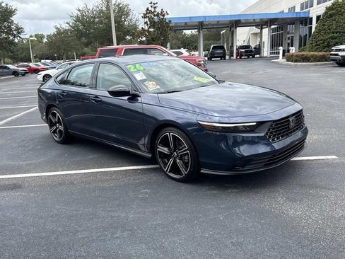 Certified 2026 Honda Accord SE image 2