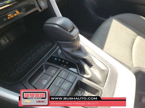 Used 2024 Toyota RAV4 XLE AWD/4WD image 30