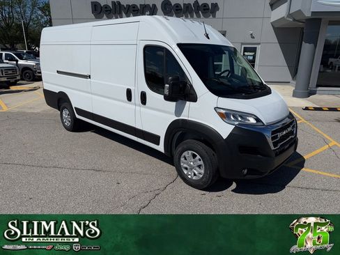 New 2026 RAM ProMaster 3500 w/ Quick Order Package 22G SLT image 1
