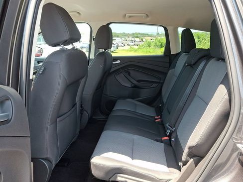Certified 2017 Ford Escape SE AWD/4WD image 10