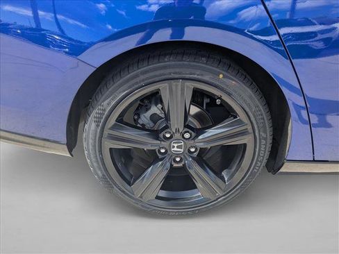 Used 2023 Honda Accord Sport image 23