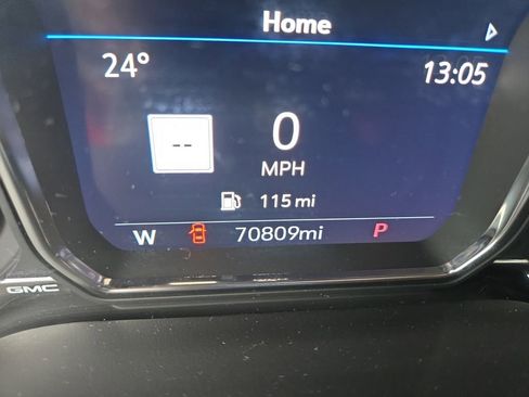 Used 2021 GMC Yukon Denali w/ Denali Ultimate Package image 11