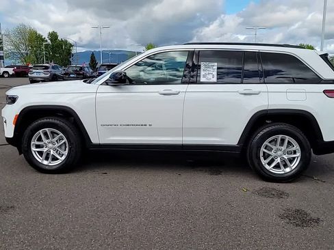 New 2026 Jeep Grand Cherokee 4WD image 5