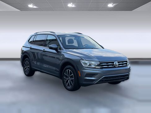 Used 2021 Volkswagen Tiguan S FWD image 7