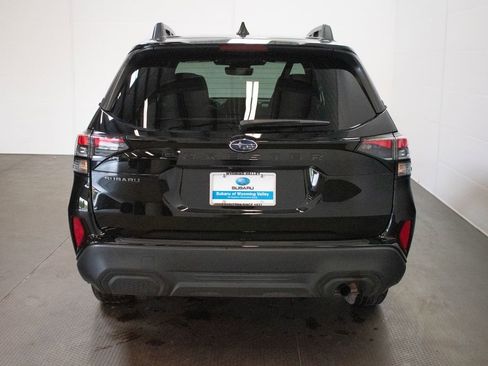 Used 2026 Subaru Forester Premium AWD/4WD image 5